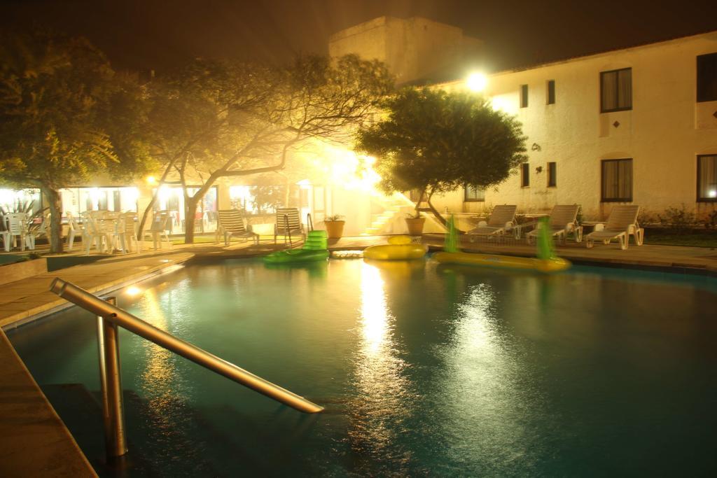 Hotel De La Torre La Paloma Esterno foto