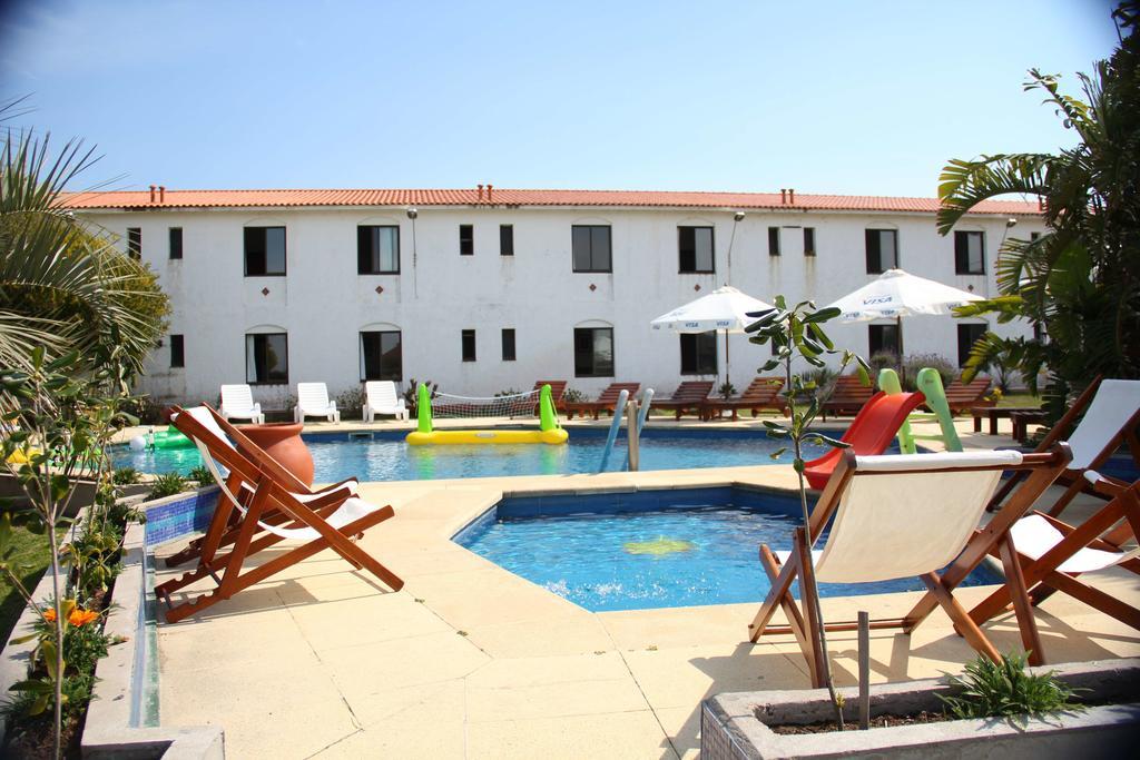 Hotel De La Torre La Paloma Esterno foto
