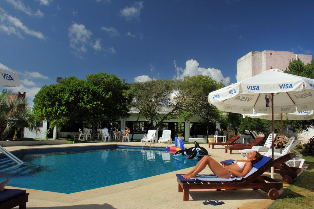 Hotel De La Torre La Paloma Esterno foto